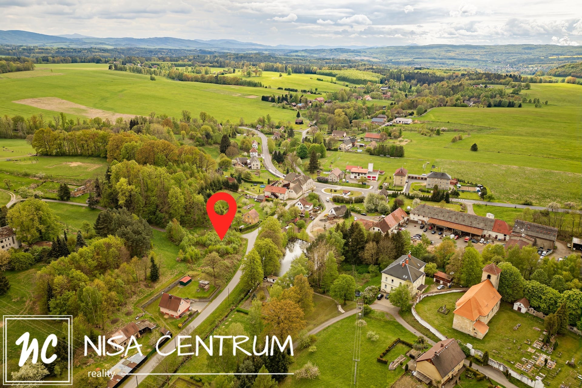 Prodej stavebního pozemku o velikosti 1 849 m² - Pertoltice